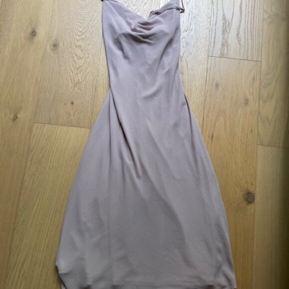 Show Me Your Mumu Verona Cowl Midi Dress Soft Beige Chiffon Size Small - Picture 2 of 4